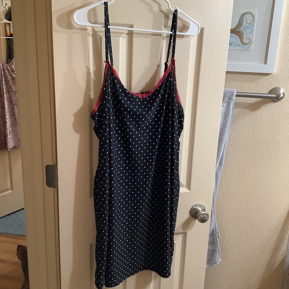 Layla sleepwear Black w/white dots touch of red  Nightgown and 3X
